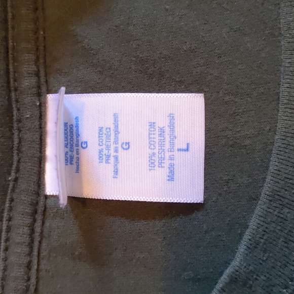 Zelda Hyrule Tshirt Size Large - Picture 3 of 3